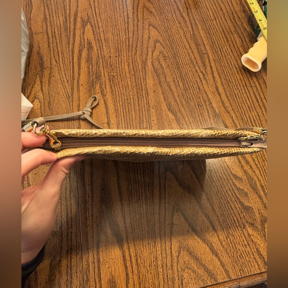 Jasmin leather snake skin purse - Picture 9 of 10